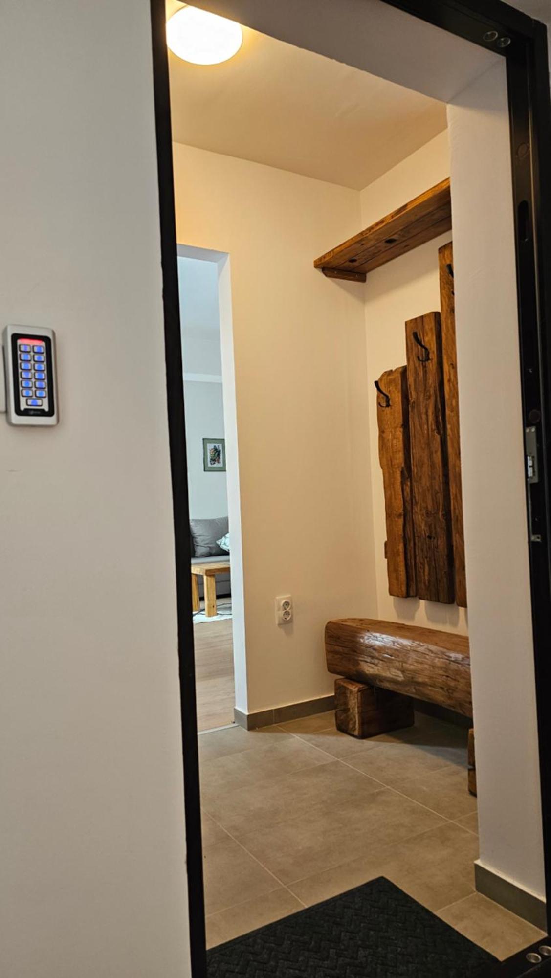 Apartments Beck - Super Central سومبور المظهر الخارجي الصورة