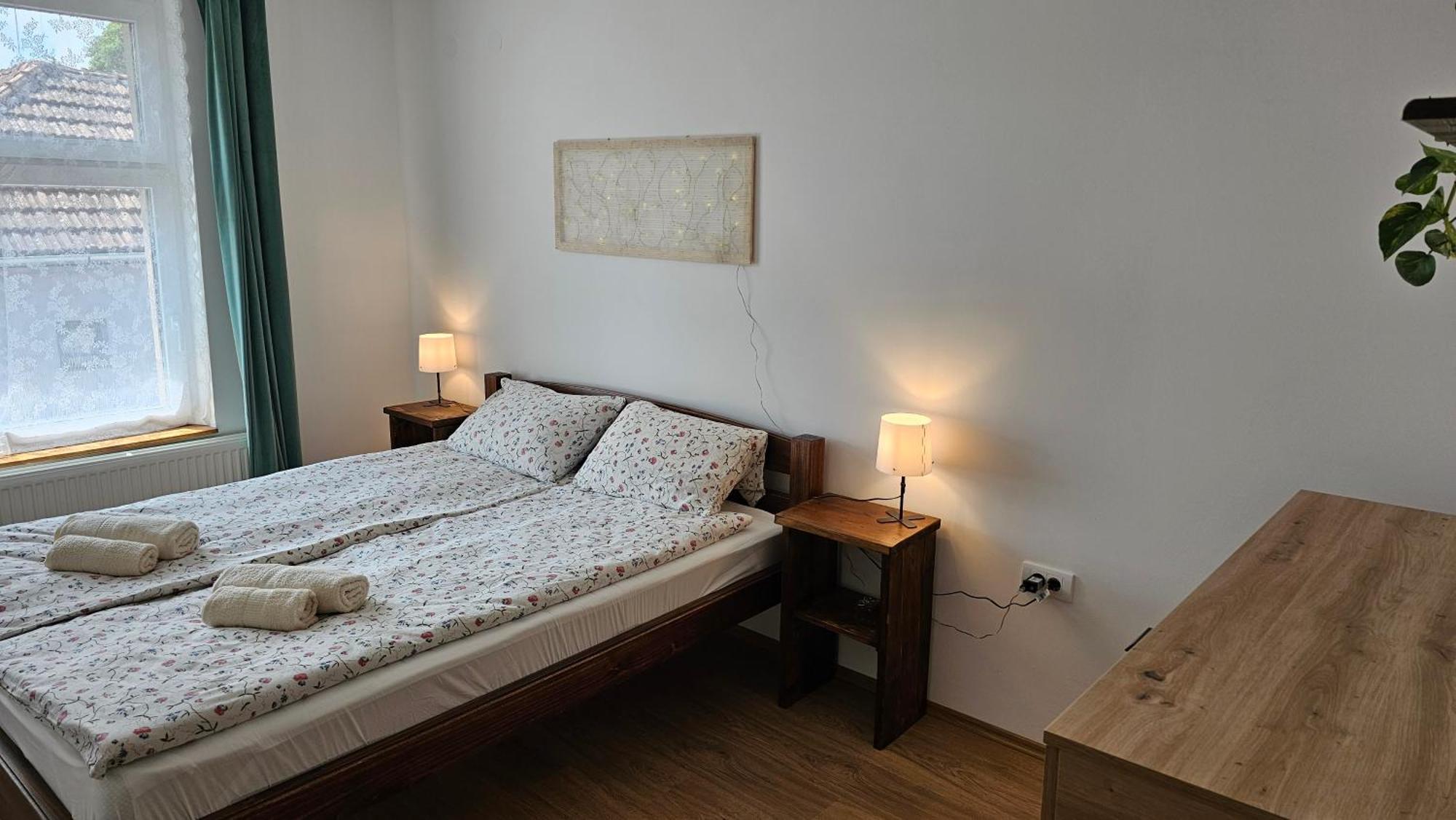 Apartments Beck - Super Central سومبور المظهر الخارجي الصورة